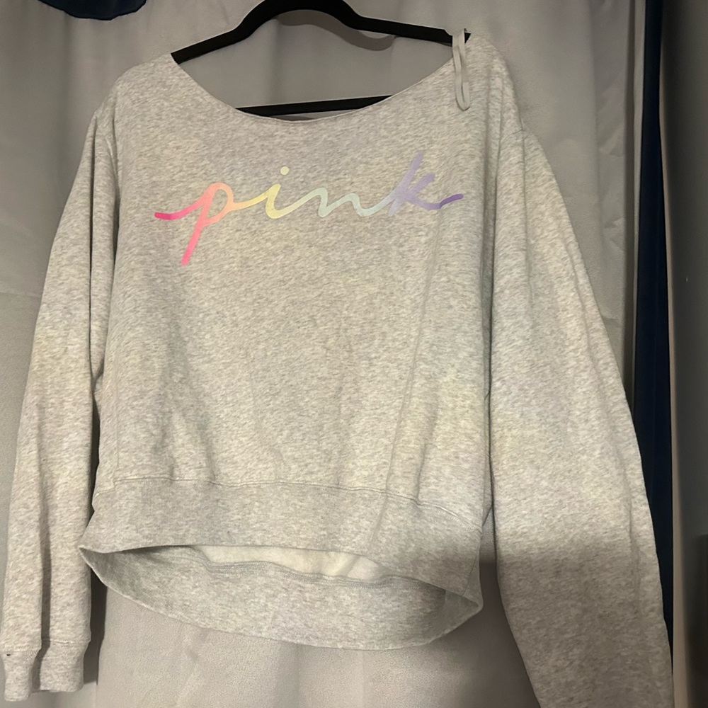 VS Sweater
